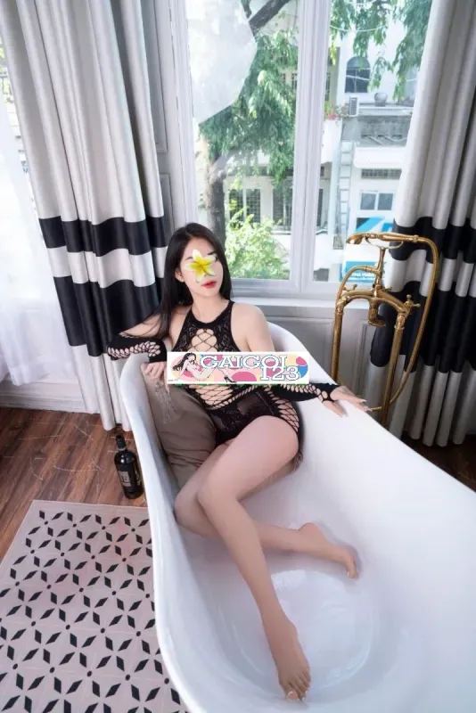 (Ngừng phục vụ)Phương Anh – Bú Liếm Hết Mình, Phục Vụ AE - Gái gọi 777