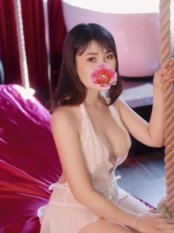 (Ngừng phục vụ) Hương Ly- Tình cảm nhẹ nhàng - Làm Tình Đê Mê - Gái gọi 777